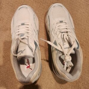 Xelero sneakers
